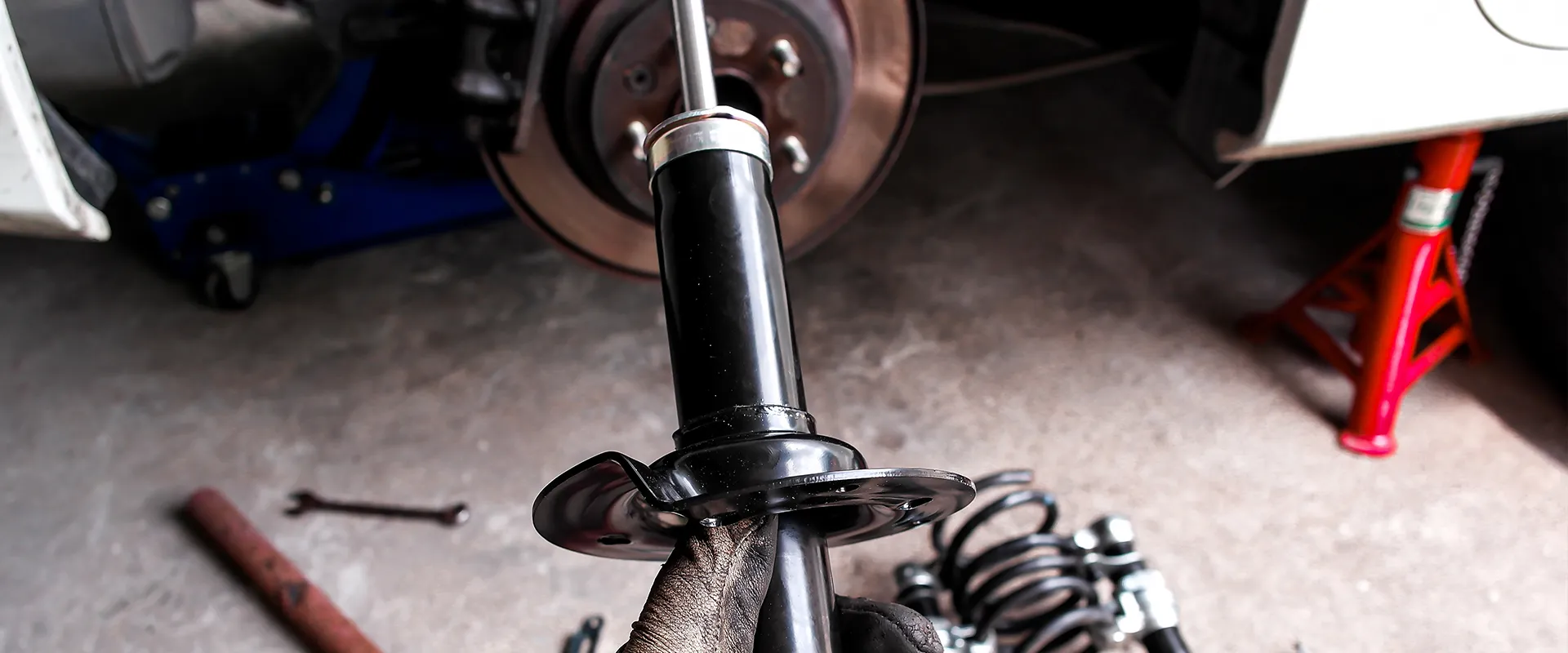 Shock & Struts near Oregon